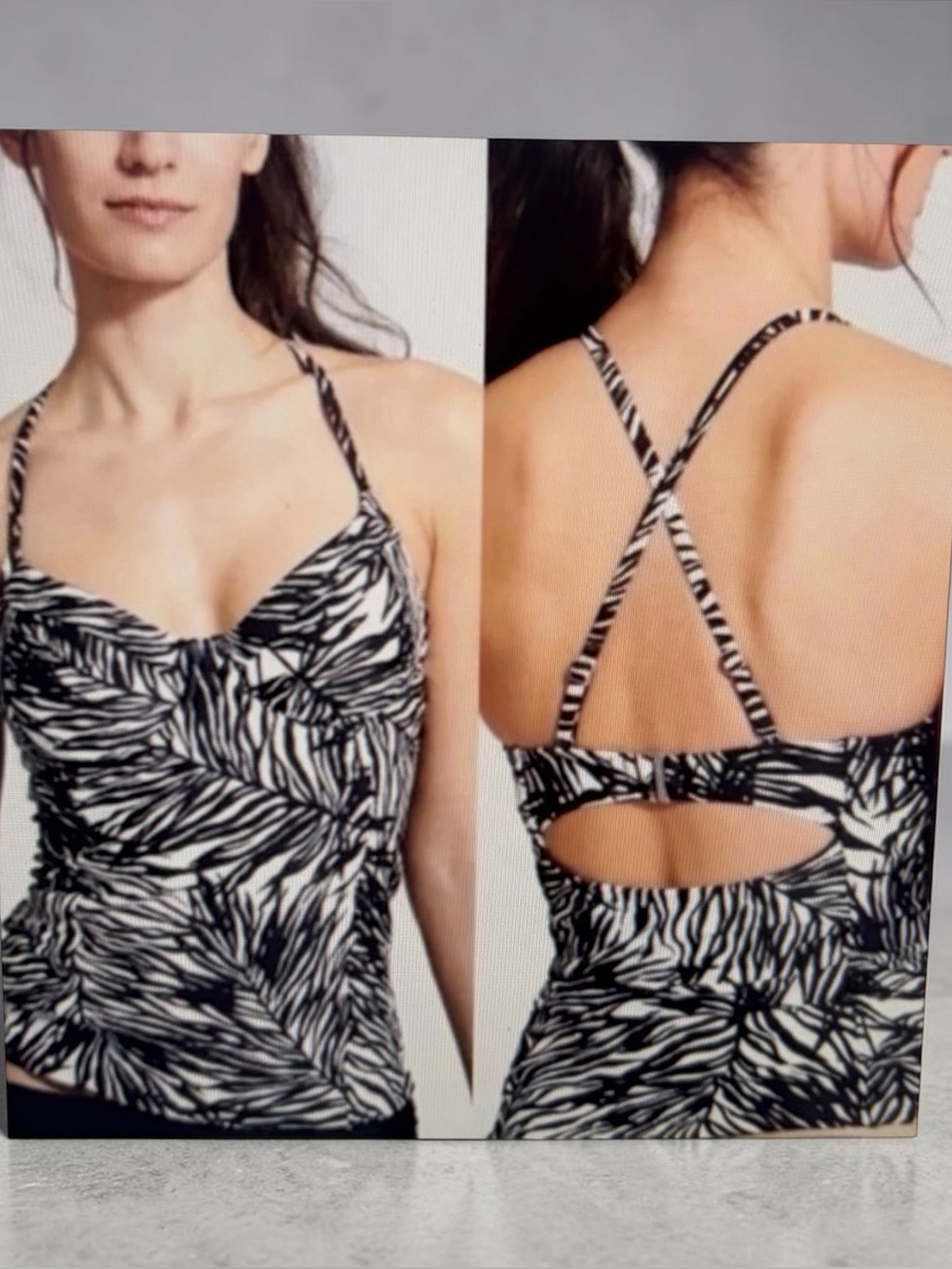 ATHLETA Palms Kaimana Tankini Top Palm Frond Black White Size 32 D/DD